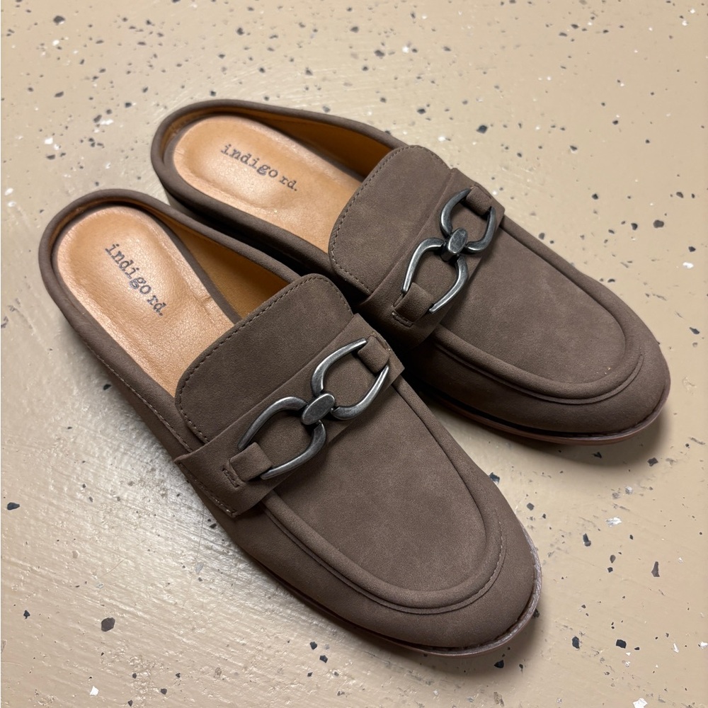 Indigo Women’s Brown Loafers size 9